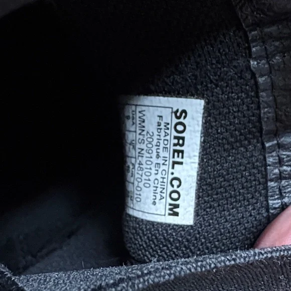 Sorel Women’s Hi Line Waterproof Chelsea Boots - Picture 7 of 9